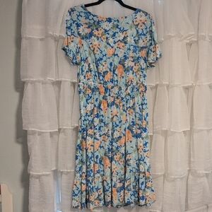 Lightweight Easy To Wear croft & barrow Blue and Peach Floral Short-Sleeve Dress